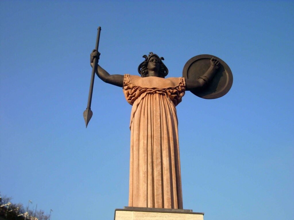 Monument to Minerva by Francesco Messina, Pavia (1938)