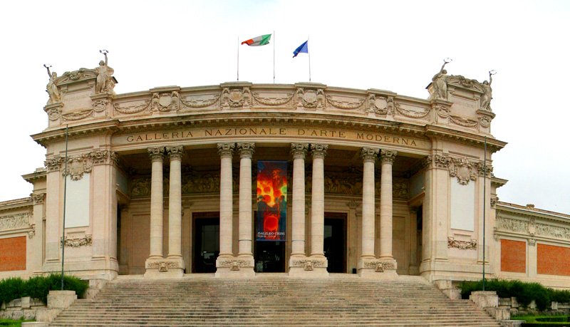 Five major modern art galleries across Italy