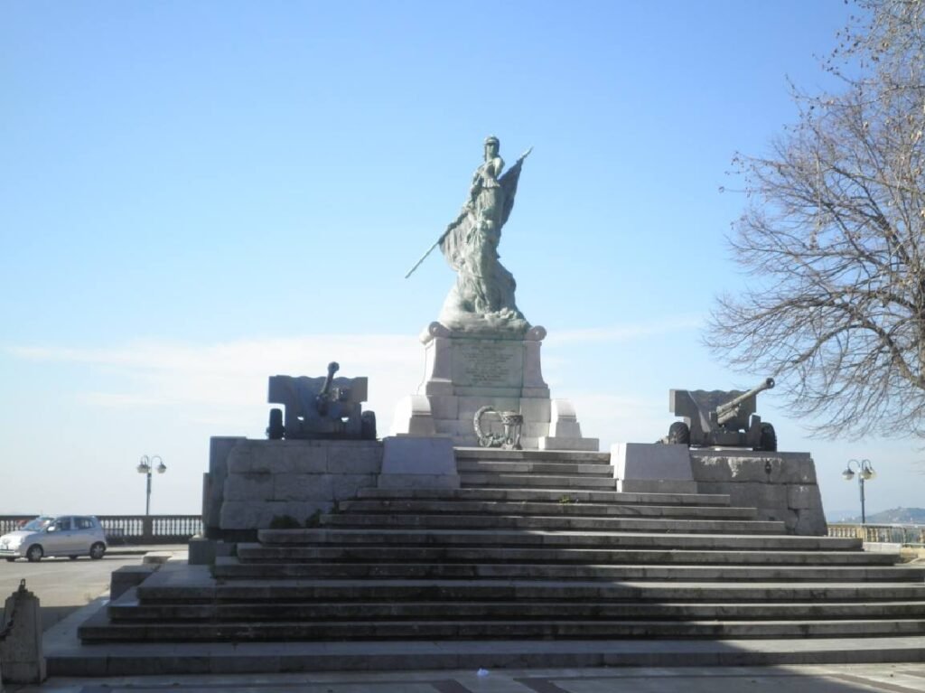 Monument to the Fallen, Caltanissetta, by Cosimo Sorgi