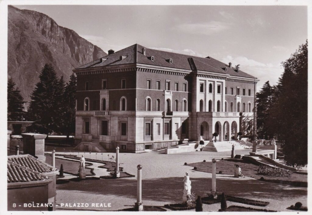 Palazzo Reale, Bolzano by Ferdinando Forlati (1934)