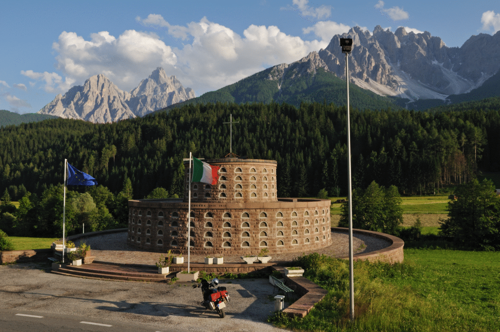 San Candido Military Sacrarium, Greppi & Castiglioni, 1939