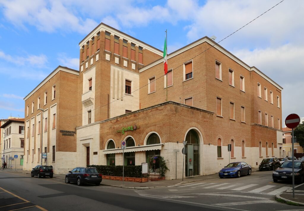 Palazzo del Consorzio agrario, Grosseto by Umberto Tombari