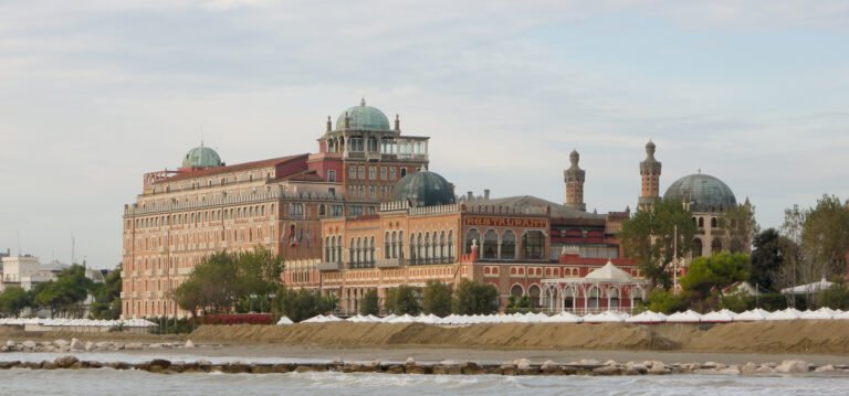 Did you know there’s a Grand Tour for Liberty lovers?