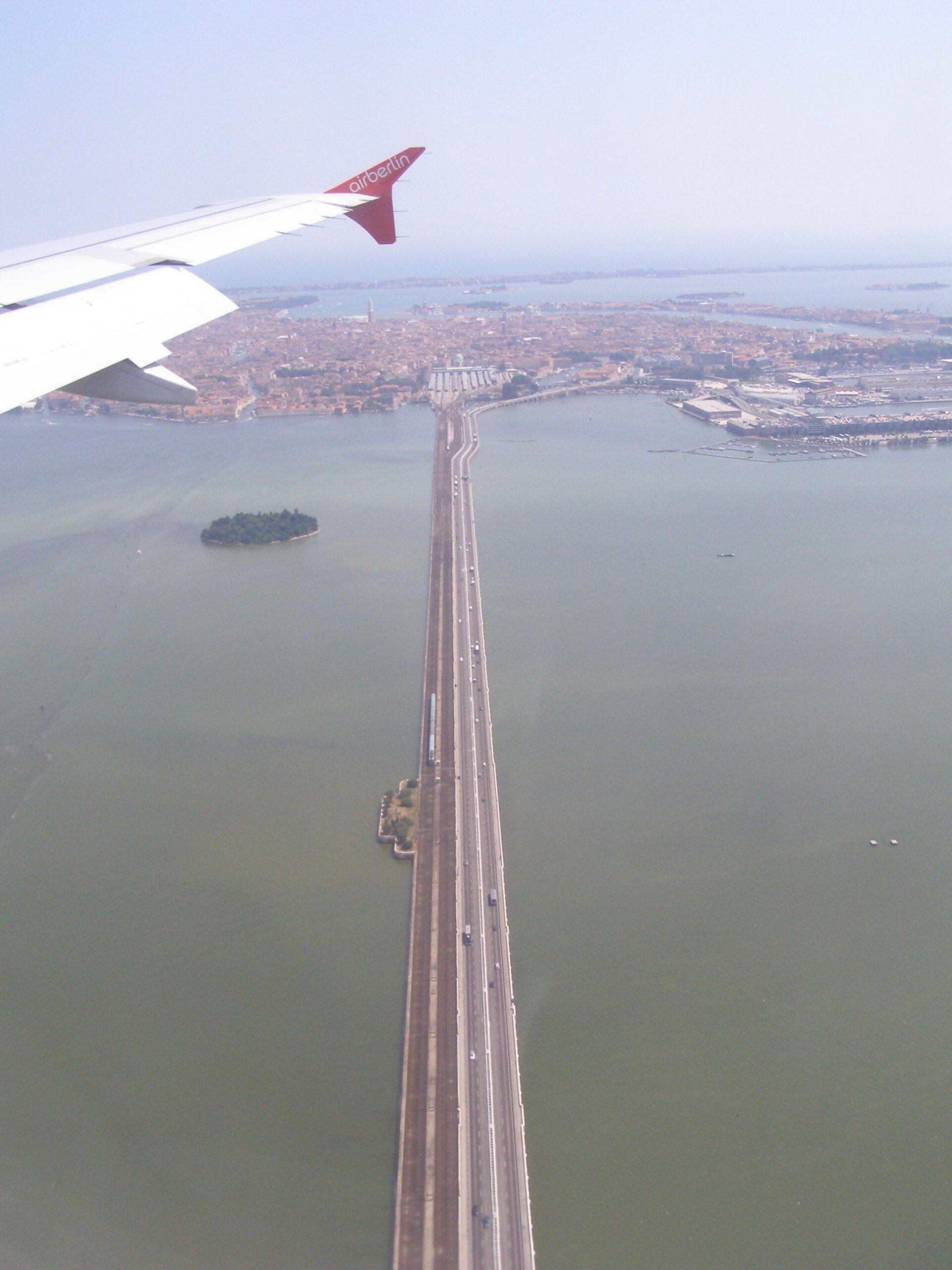 Aerial photograph of the Ponte della Libertà reaching the historic islands of Venice