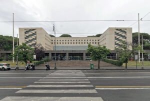 Palazzo delle Poste, Ostiense — Adalberto Libera & Mario De Renzi