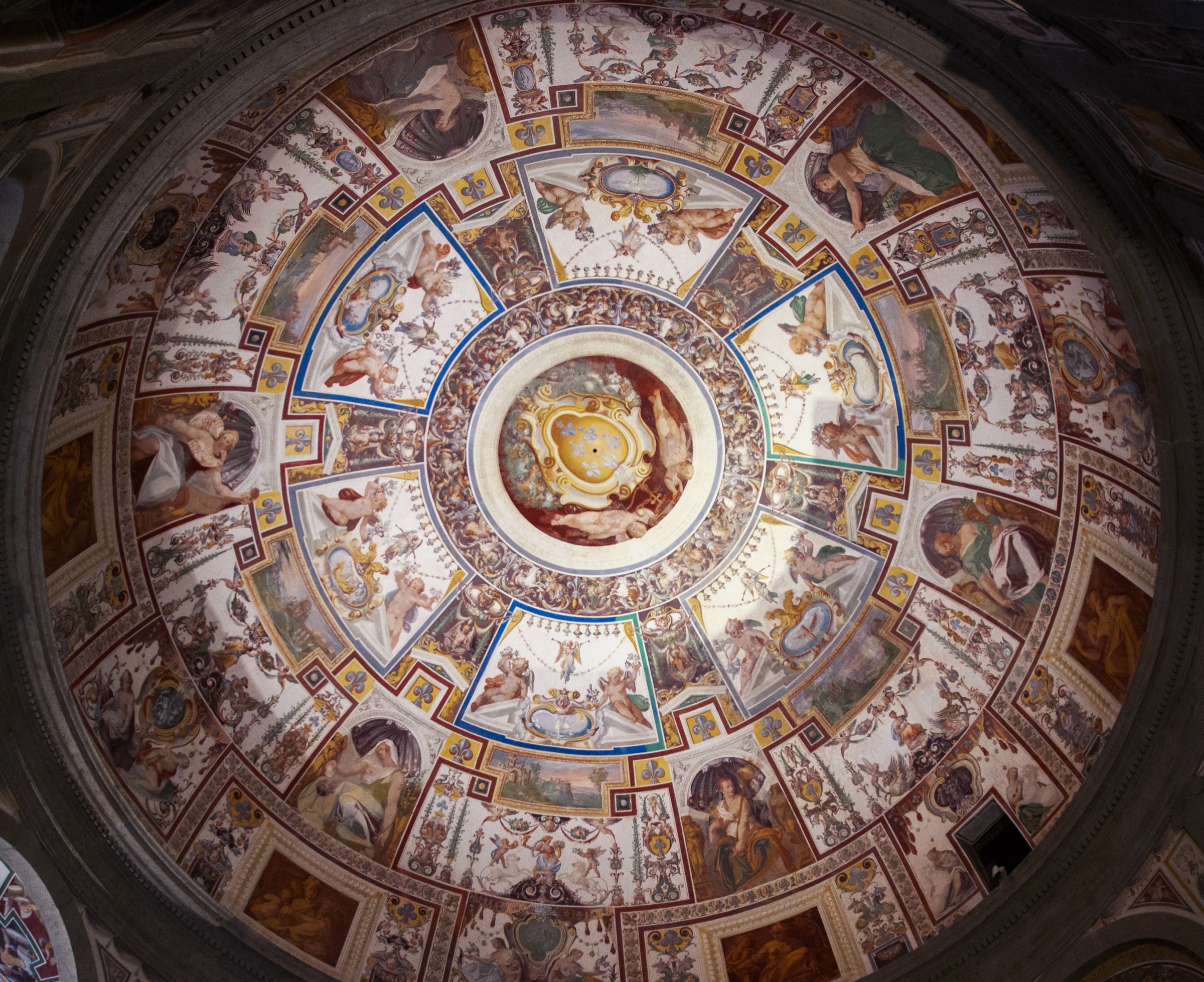 Frescoed dome of the Scala Regia helical staircase by Vignola, painted by Antonio Tempesta