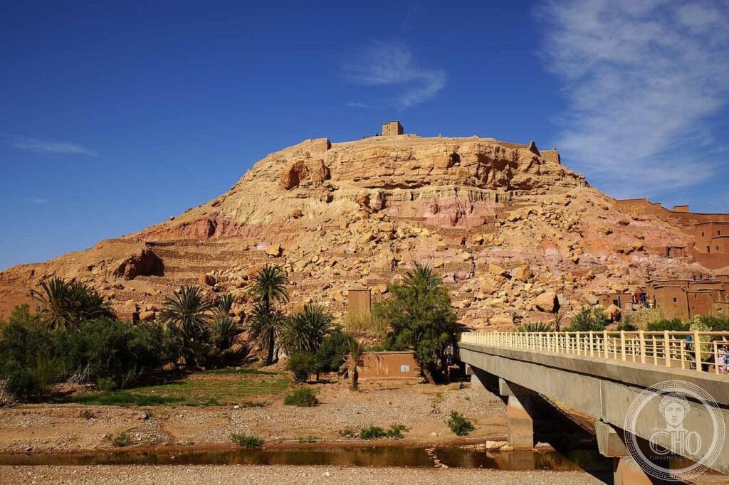 Aït-Benhaddou Morocco ksar kasbahs earthen architecture Draa Valley UNESCO World Heritage