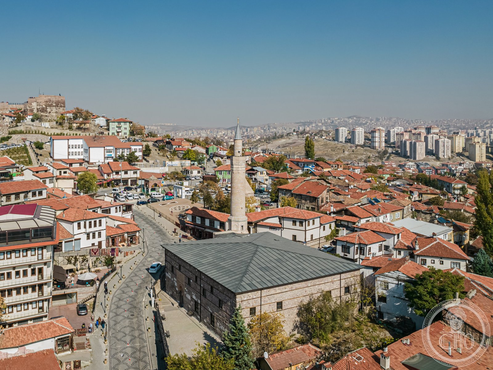 La Moschea Aslanhane ad Ankara, esempio di moschea lignea ipostila medievale anatolica