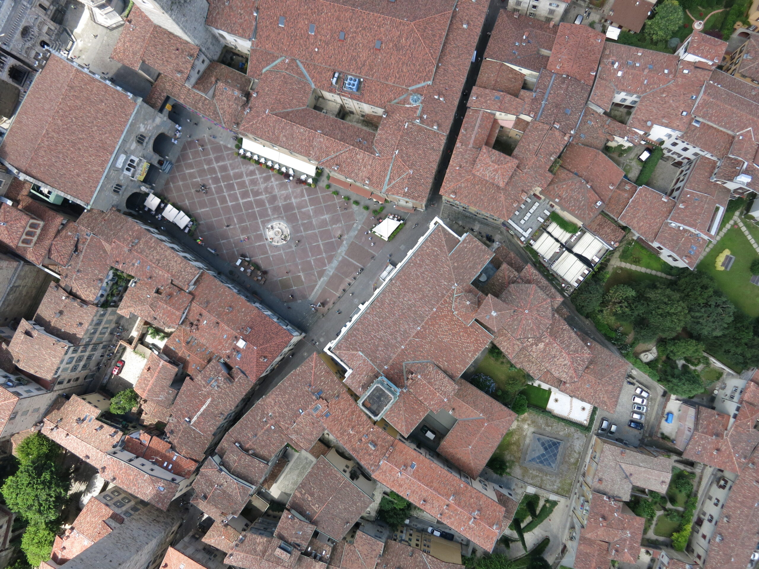 Aerfoto de Bérgamo kun Photogrammetric drone Horus Dynamics