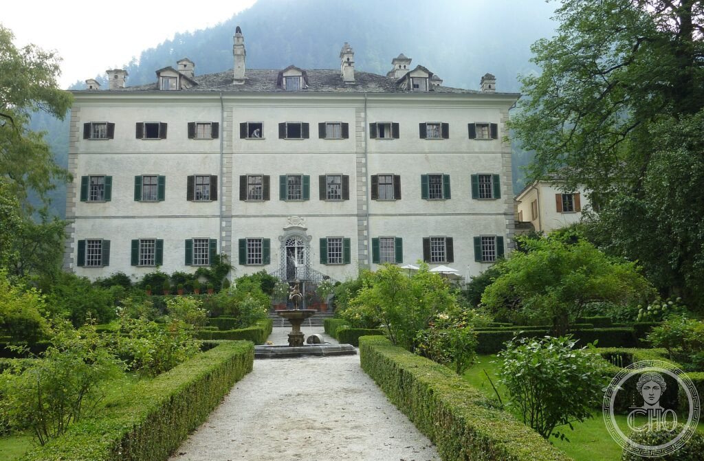 Palazzo Salis — via Wikimedia Commons