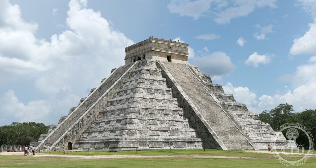 Chichen Itza El Castillo pyramid Kukulcan Mexico UNESCO World Heritage