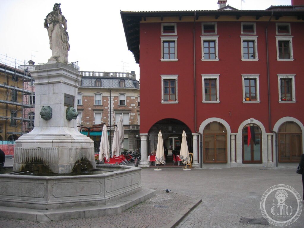 Piazza Paolo Diacono., Cividale del Friuli