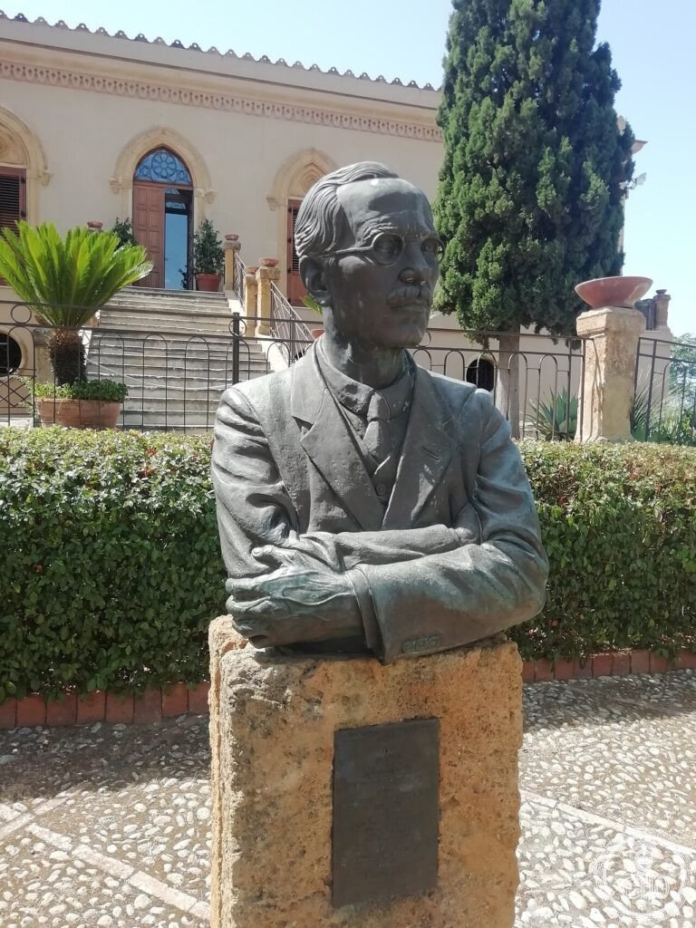 File:Busto di Alexander Hardcastle