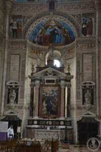File:Certosa di Pavia interno 01.jpg