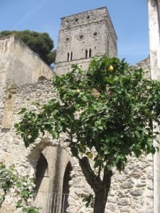 File:Ravello Torre Maggiore.JPG