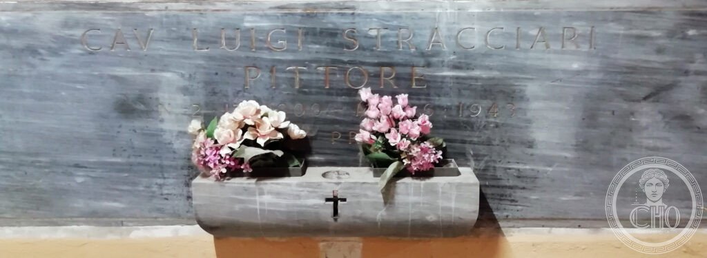 Arco con le tombe della famiglia Stracciari nel Chiostro VI, sotterraneo di pone