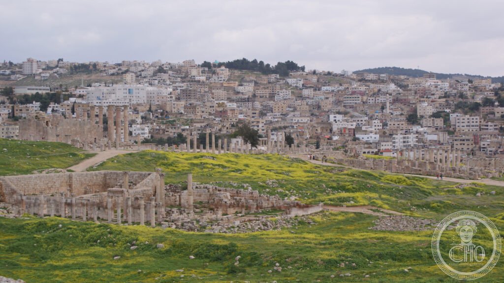 Jerash Gerasa Roman ruins columns oval forum Decapolis Jordan UNESCO archaeological site ancient city