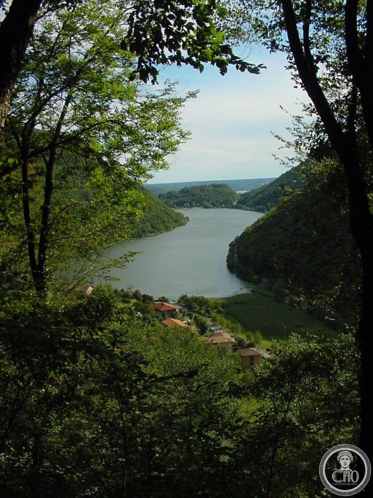 Lago del Segrino