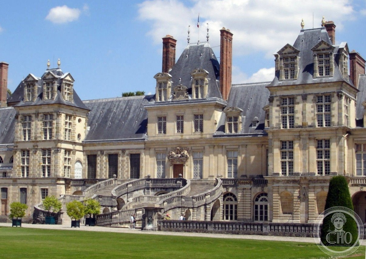 The royal castle of Fontainebleau — via Wikimedia Commons