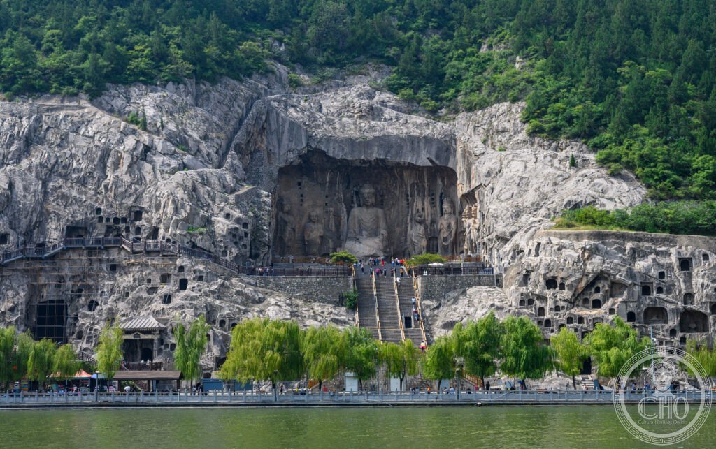 Longmen Grottoes Luoyang China Buddhist cave carvings Yi River Tang Dynasty Vairocana Buddha Fengxian Cave UNESCO World Heritage