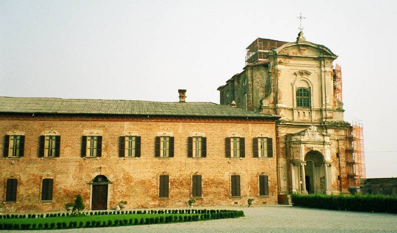 File:Lucedio Abbey.jpg