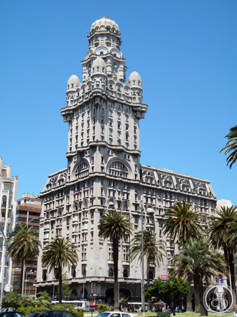 Palacio Salvo Montevideo, ornate eclectic skyscraper tower rising above Plaza Independencia