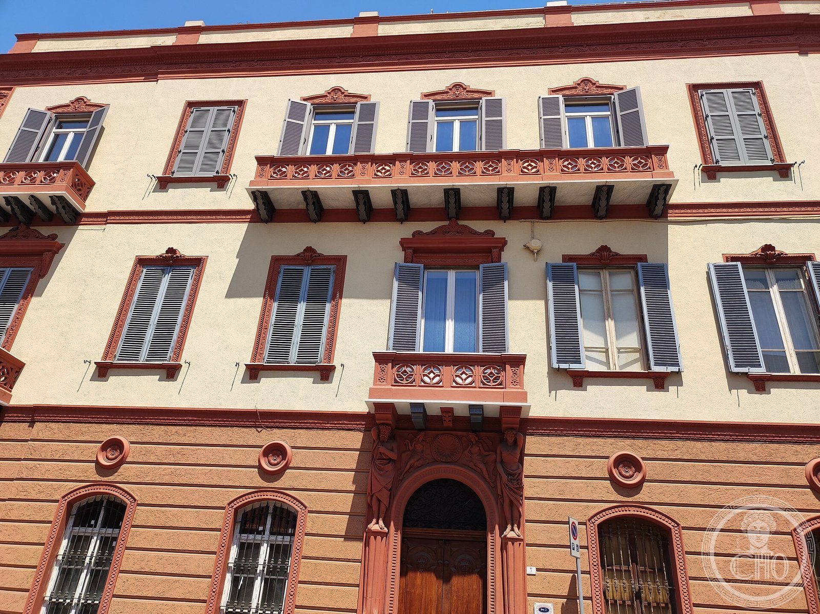 Palazzo Merello Cagliari Liberty facade Via Trento Stampace floral ornament
