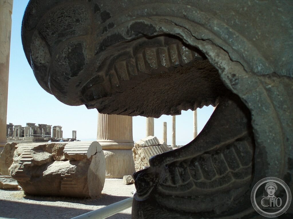 Persepolis Iran Achaemenid Empire Apadana columns reliefs Darius Xerxes UNESCO World Heritage
