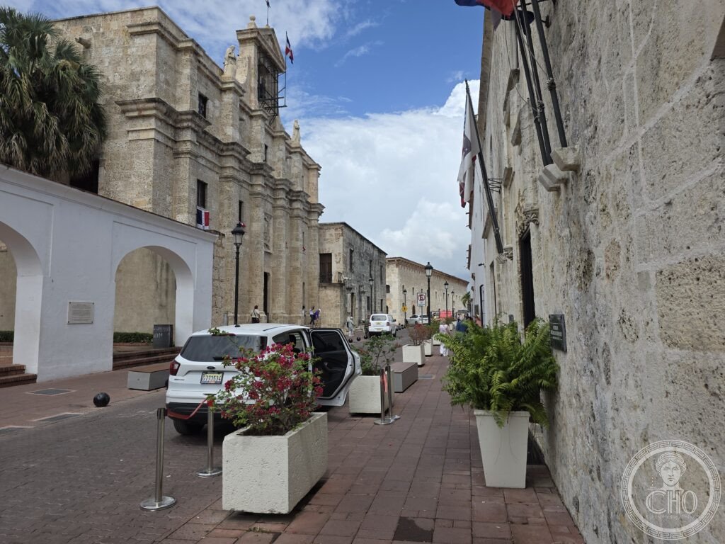 Santo Domingo Dominican Republic Calle las Damas colonial street Zone Colonial cobblestones first European city Americas 1498 Ovando Columbus UNESCO World Heritage
