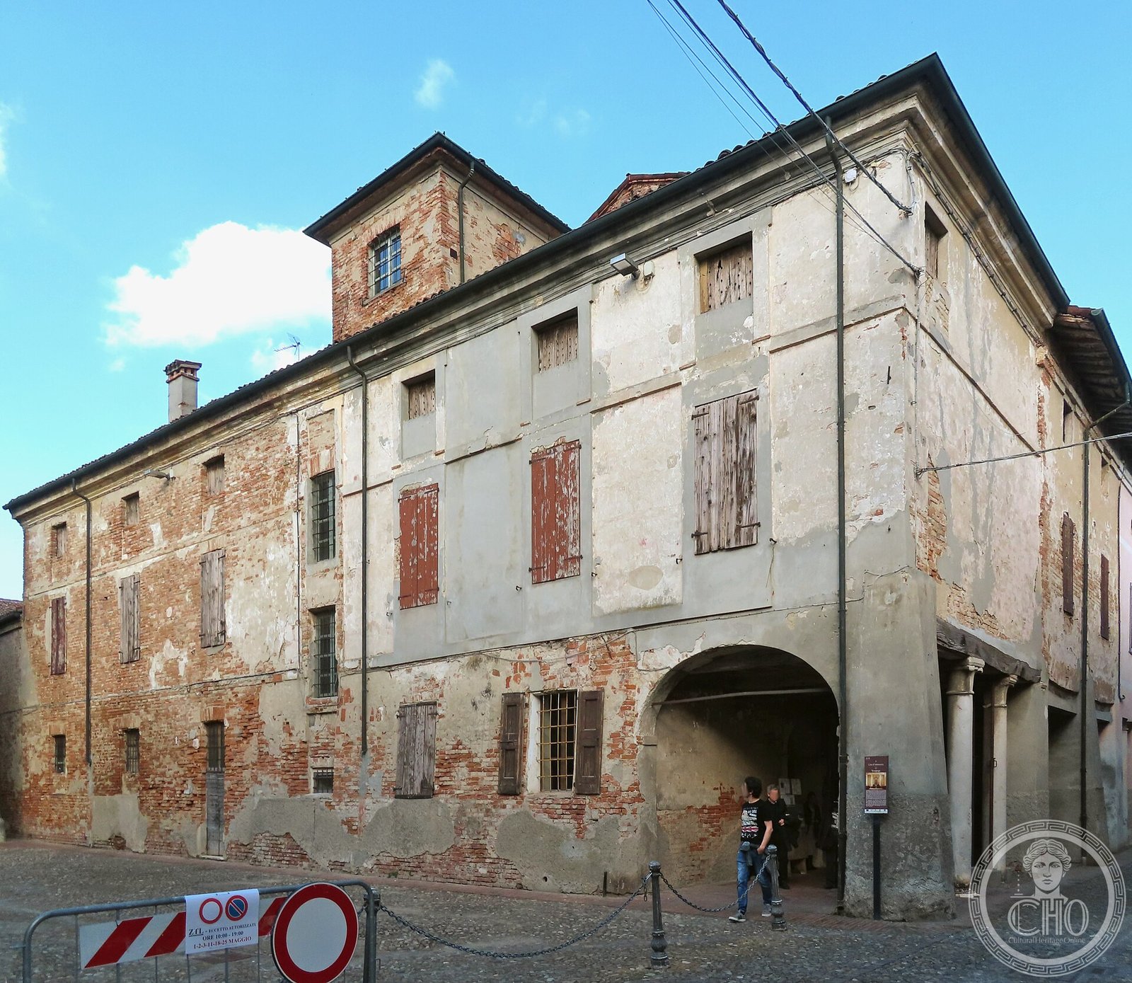 Synagogue of Sabbioneta — via Wikimedia Commons