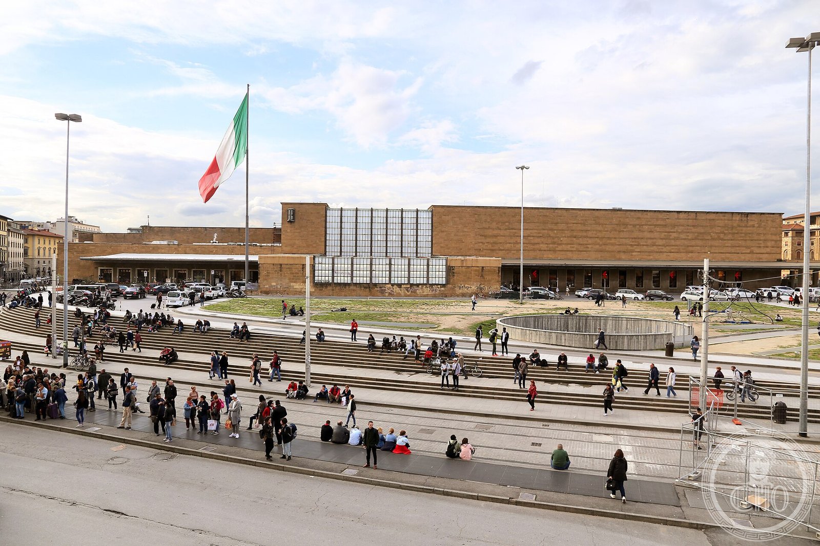 Firenze Santa Maria Novella railway station facade Gruppo Toscano Michelucci 1935 Razionalismo horizontal
