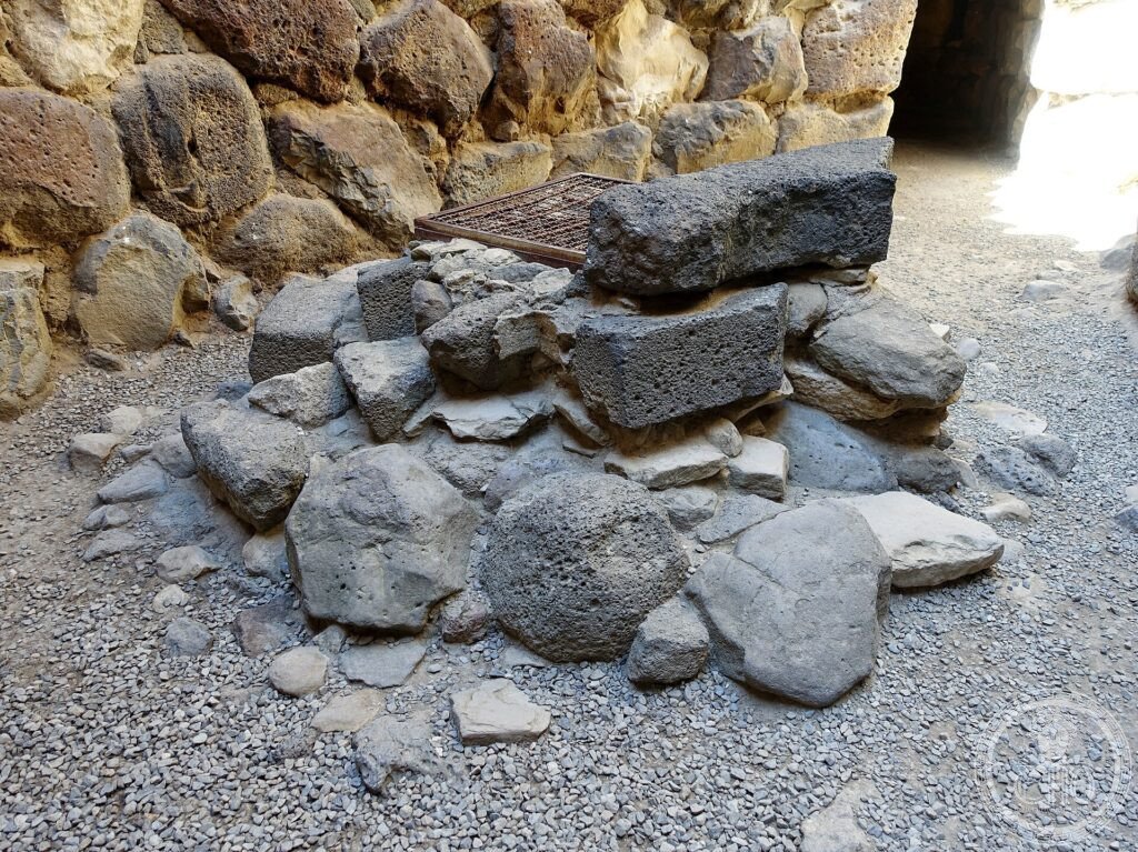 Nuraghe – Su Nurax Archaeological Area — via Wikimedia Commons