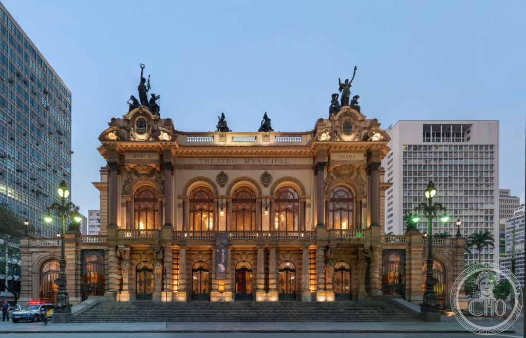 Theatro Municipal São Paulo, Renaissance and Art Nouveau facade with ornate columns and carved stone after the 2011 restoration
