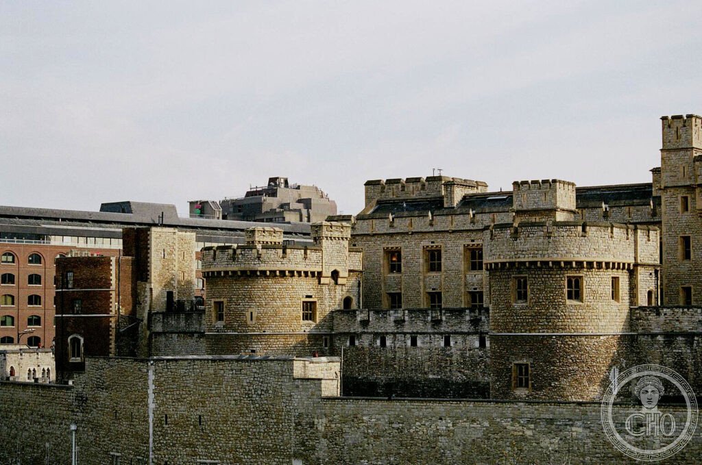 Tower of London Thames Norman fortress White Tower medieval walls UNESCO England
