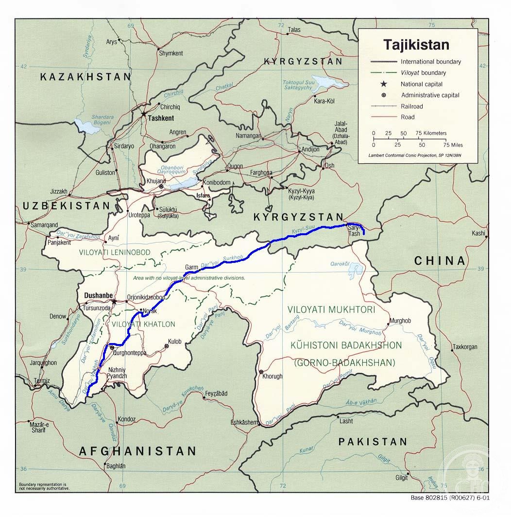 Il fiume Vakhsh nella regione di Khuttal, Tagikistan
