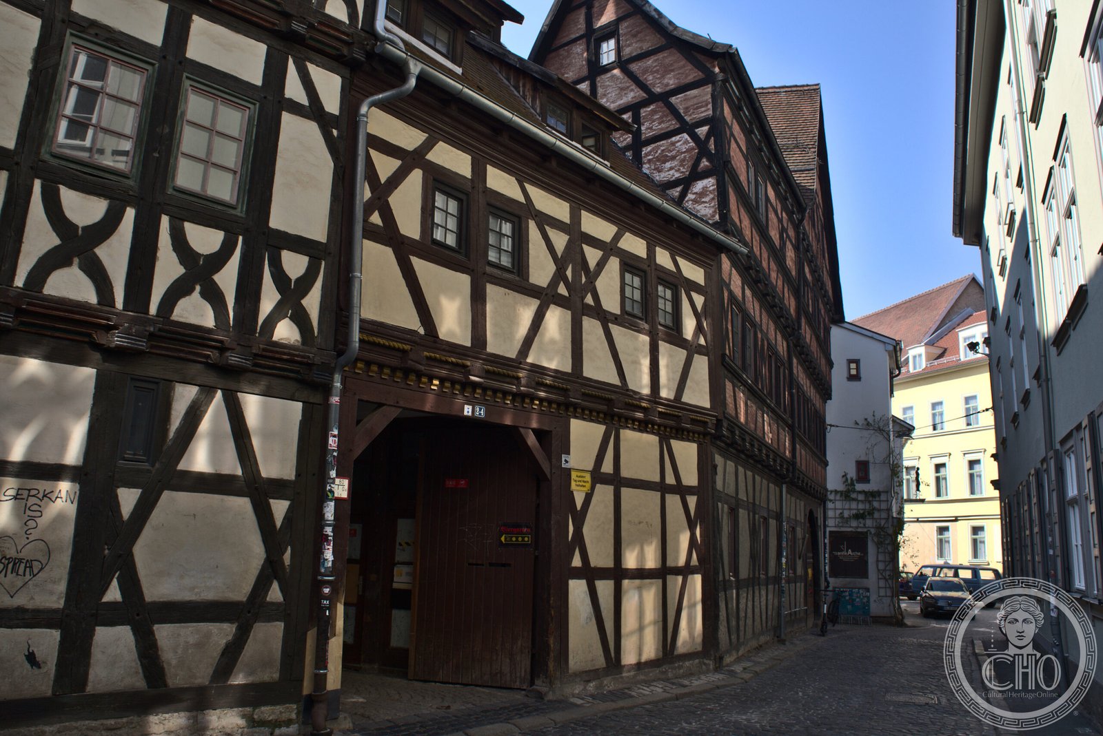 Waagegasse accanto alla Vecchia Sinagoga di Erfurt, Germania