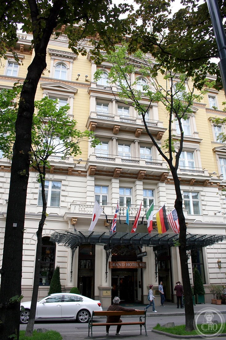 Grand Hotel Wien — exterior