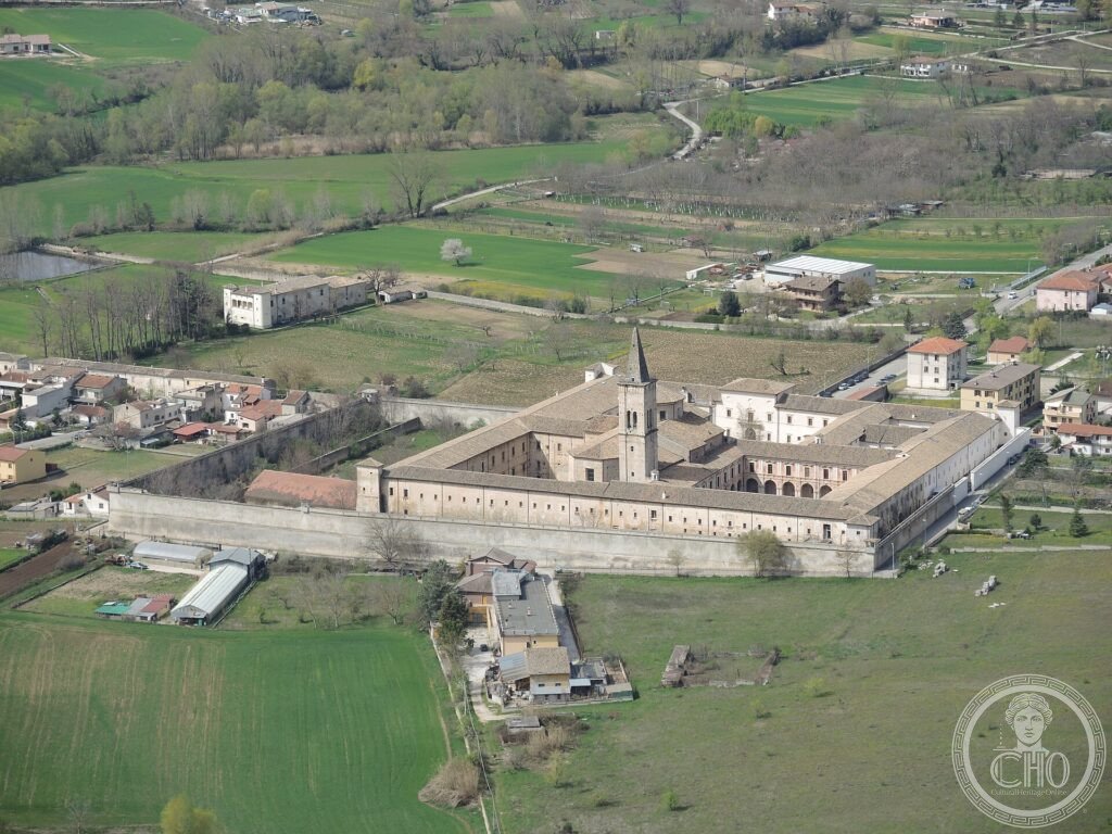 Abbazia di Santo Spirito al Morrone, facciata gotica con portale decorato e campanile, Sulmona, L Aquila, Abruzzo