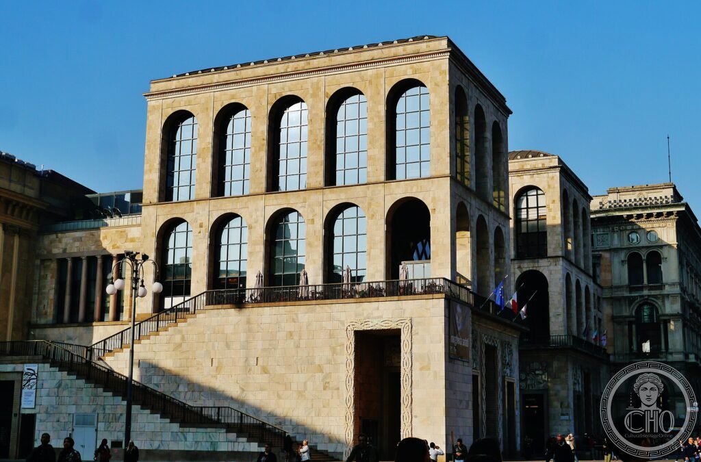 The Arengario on Piazza del Duomo, now the Museo del Novecento