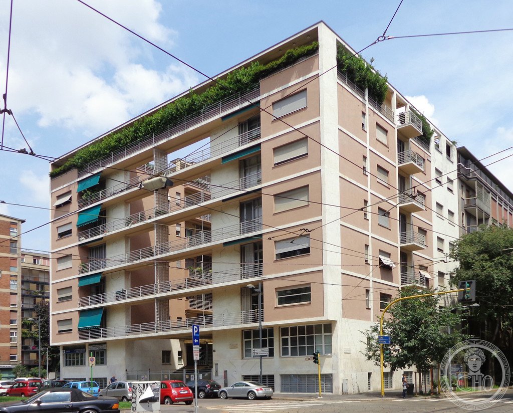 Casa Rustici by Terragni and Lingeri on Corso Sempione, Milan
