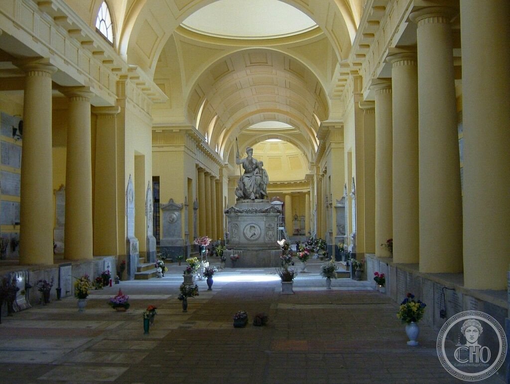 Certosa Bologna cimitero monumentale 1801 sala colombario colonnato arcate funerarie neoclassico Emilia-Romagna