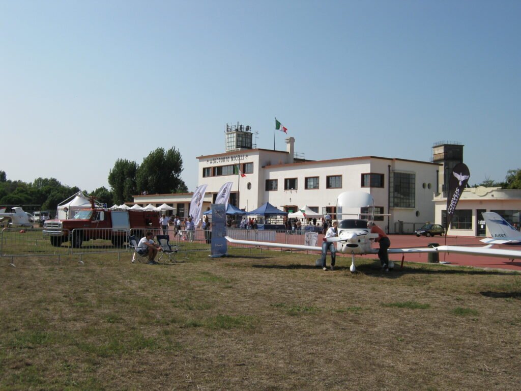 Aeroporto di Venezia-Lido Giovanni Nicelli