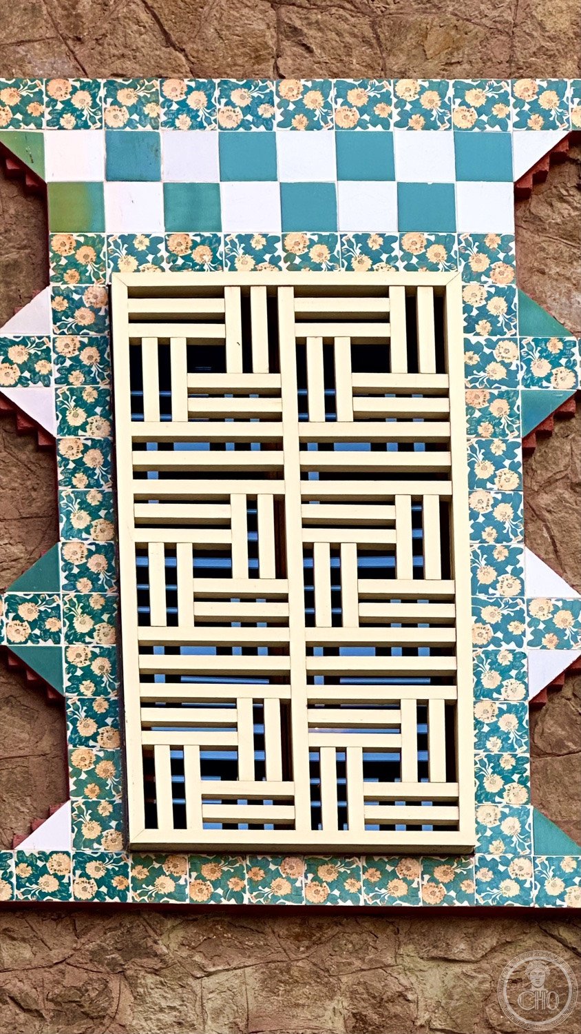 Casa Vicens — A tiled window grille with its woven brick-and-ceramic pattern.