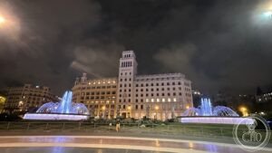 Plaça de Catalunya, Barcelona — photograph by Luigi De Marchi