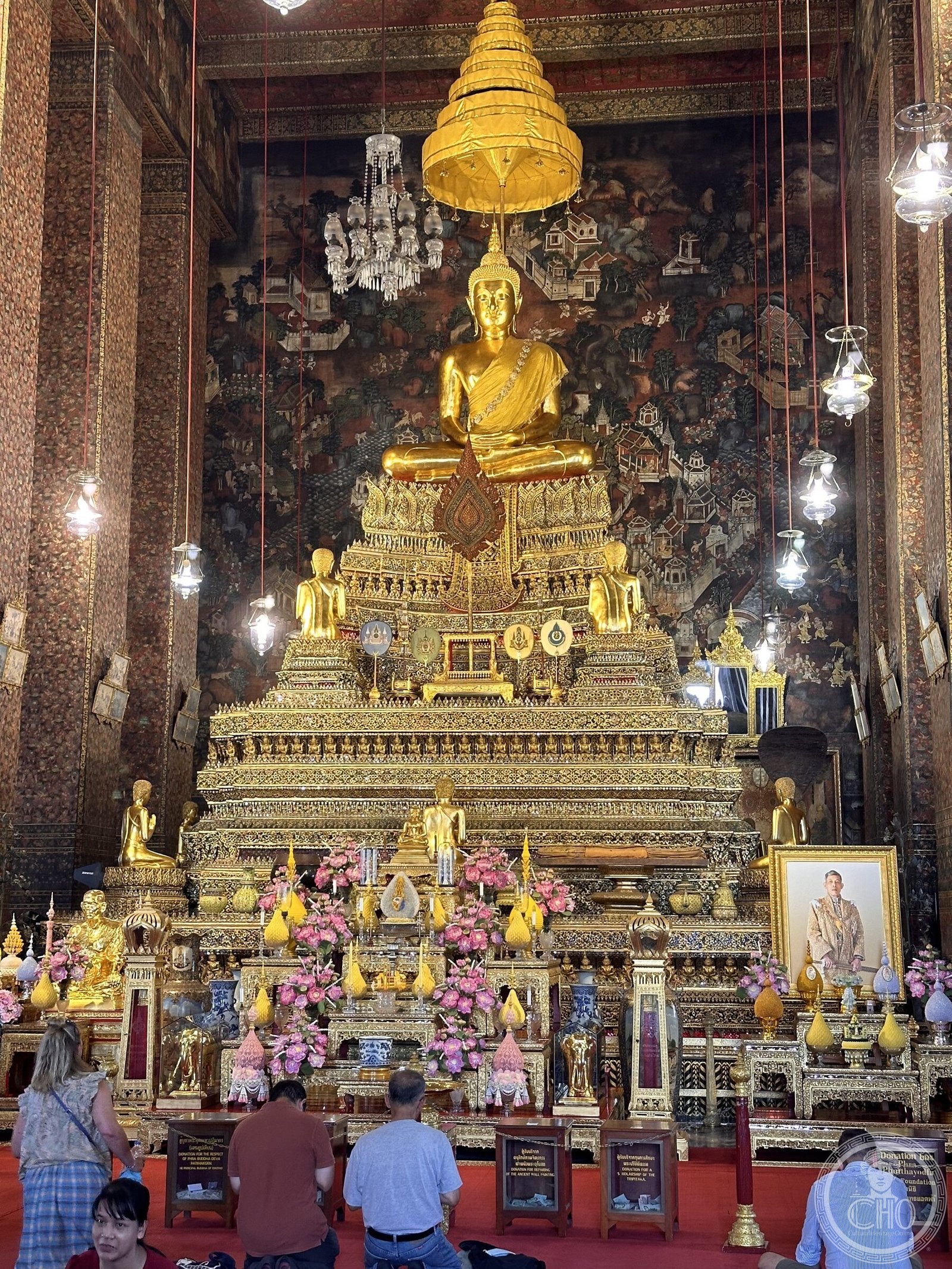 Wat Pho — Temple of the Reclining Buddha — view 5