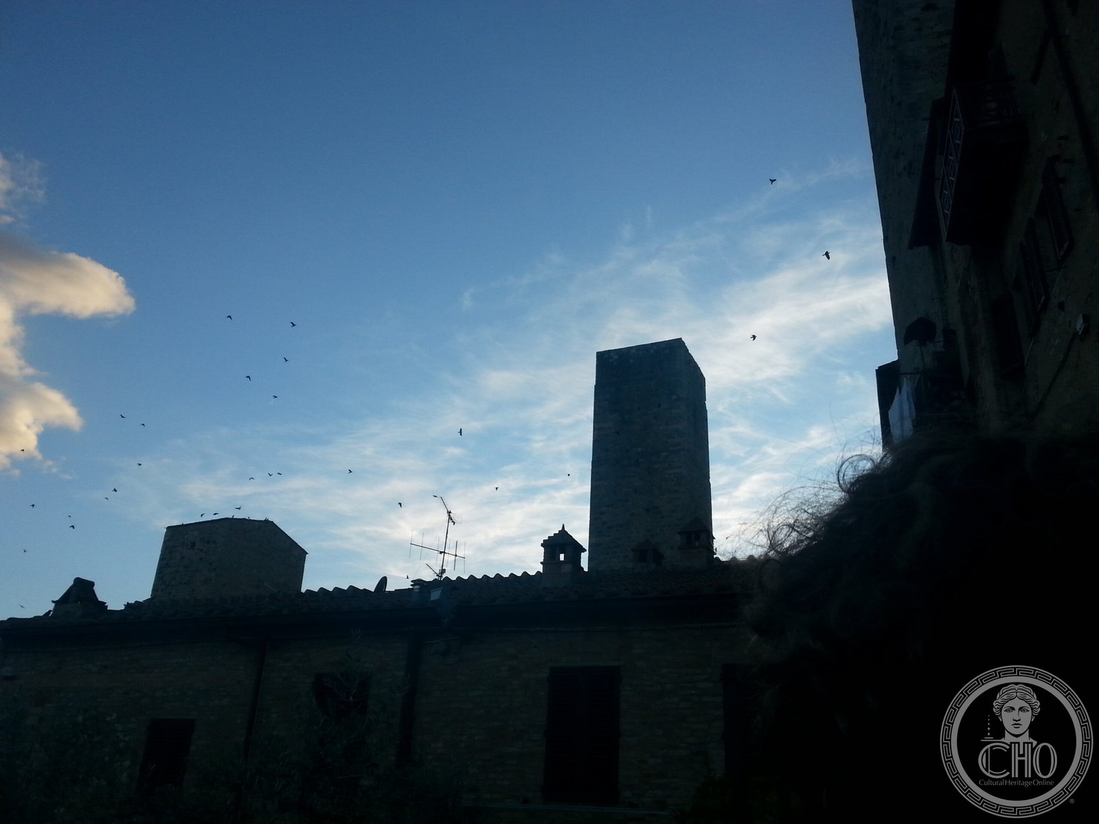 Torre e Casa Campatelli among the medieval towers of San Gimignano