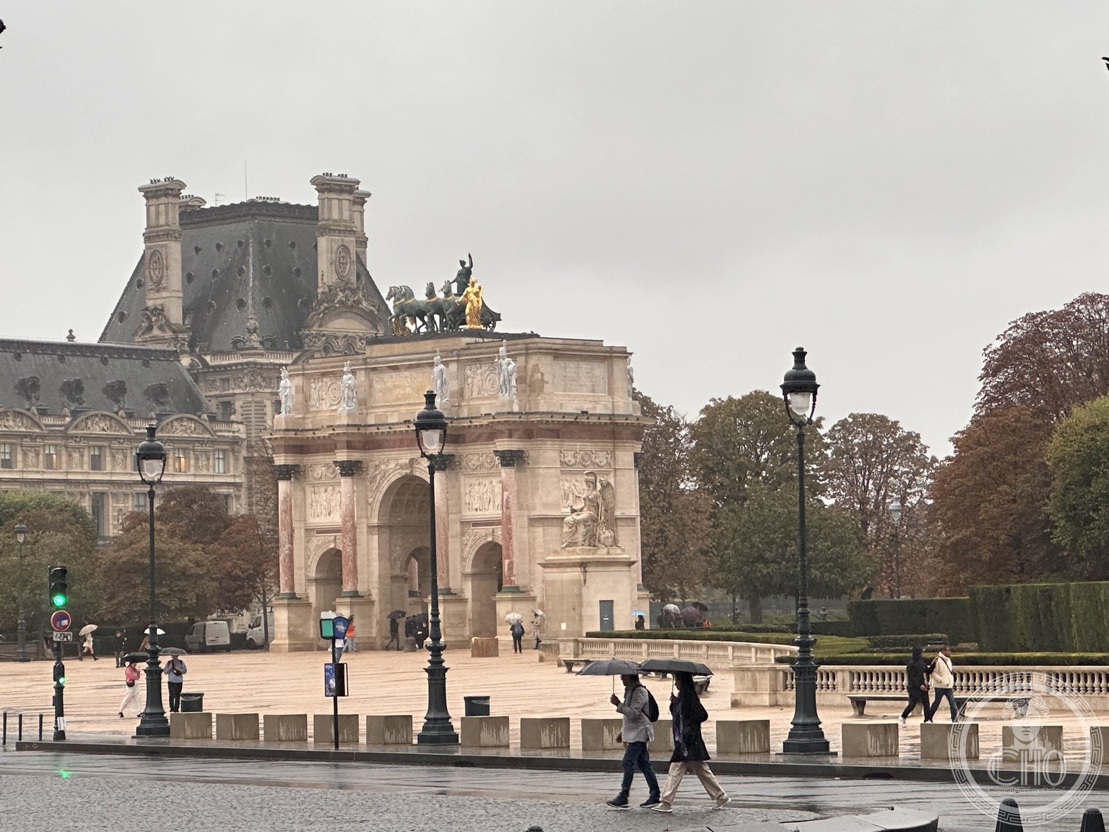 Louvre Pyramid — photo 2