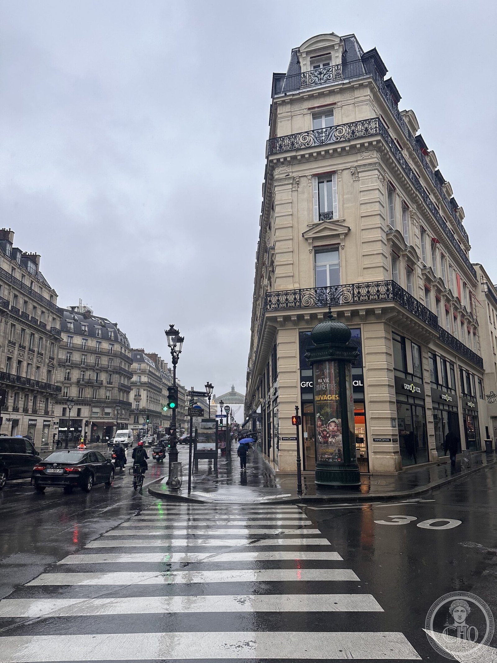 Ritz Hotel Paris facade — Place Vendôme grand hotel exterior