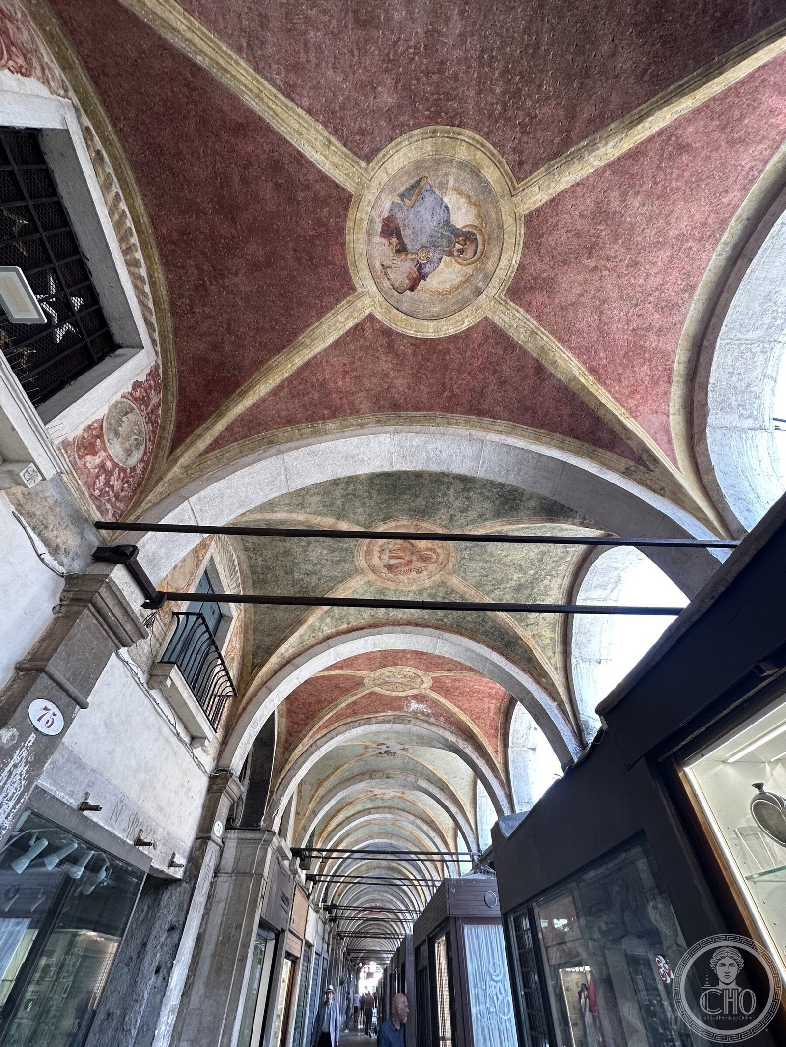 Ponte di Rialto, Venice — vaulted arcade interior with medieval frescoes, photograph by Luigi De Marchi