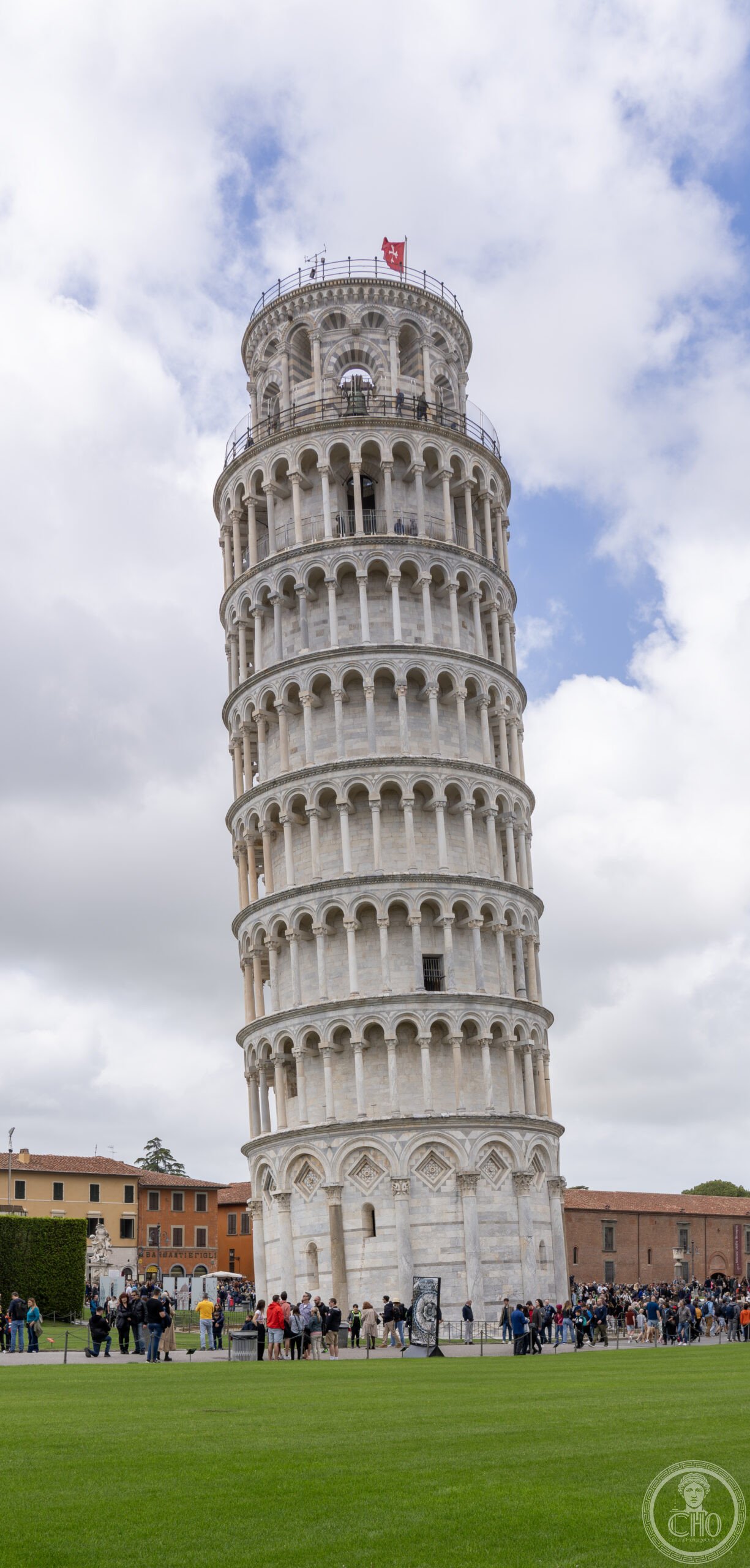Leaning tower of Pisa — via Wikimedia Commons